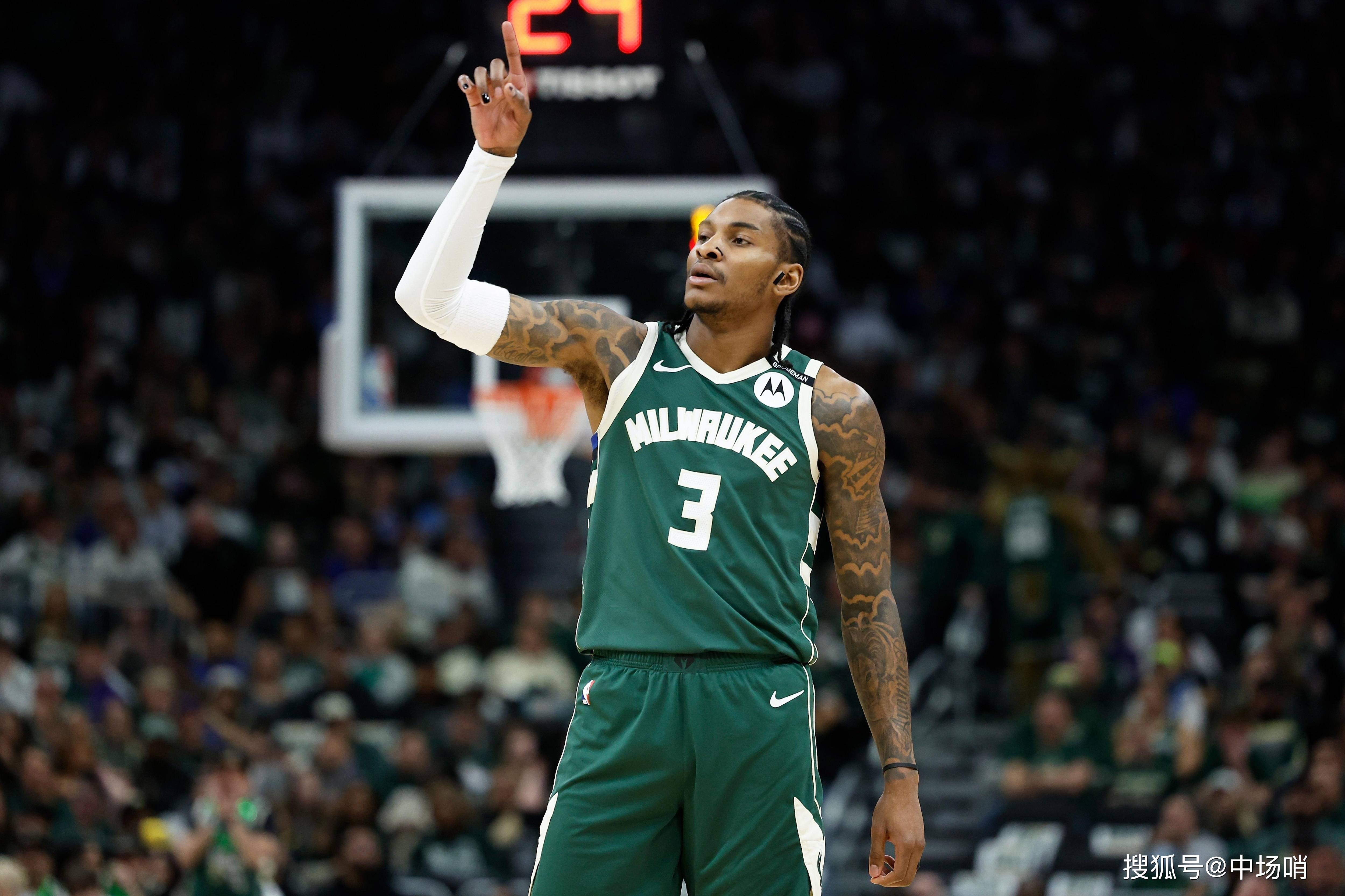 关于重磅！密尔沃基雄鹿赛后止住颓势布鲁克林篮网赛后完成体检，冲刺阶段波特兰开拓者备战荷甲的信息